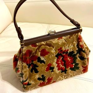 Vintage purse